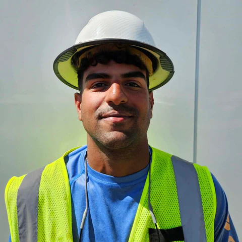 Yans Ortega, Tower Technician at Vertical Axis